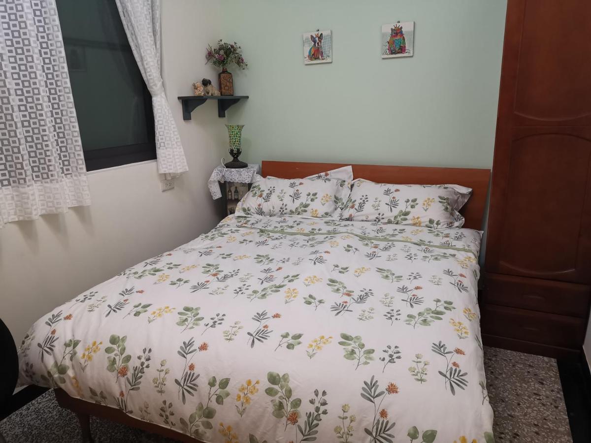 摩登旅宿 Tainan Zewnętrze zdjęcie