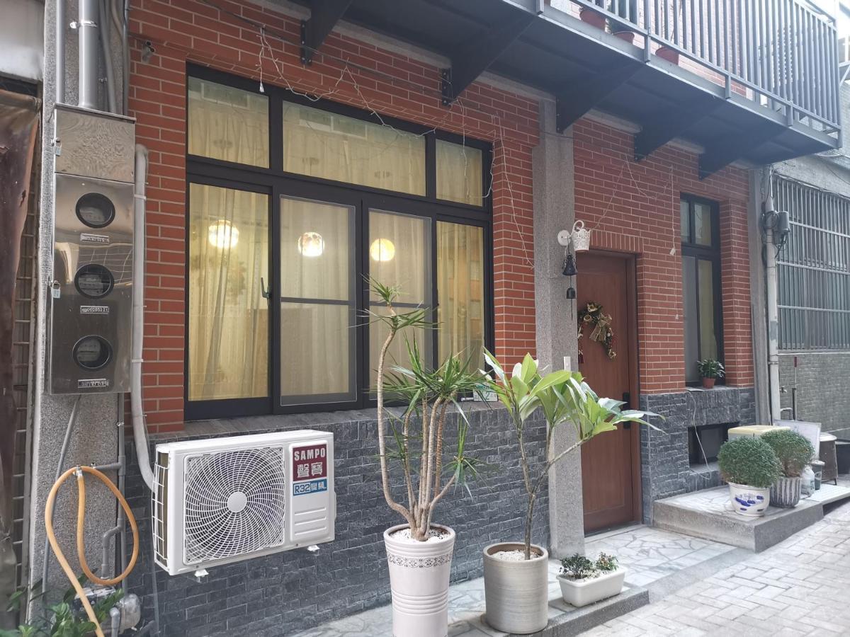 摩登旅宿 Tainan Zewnętrze zdjęcie